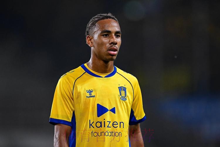 里昂官宣引进丹麦新星诺亚-纳尔泰，签约至2030年